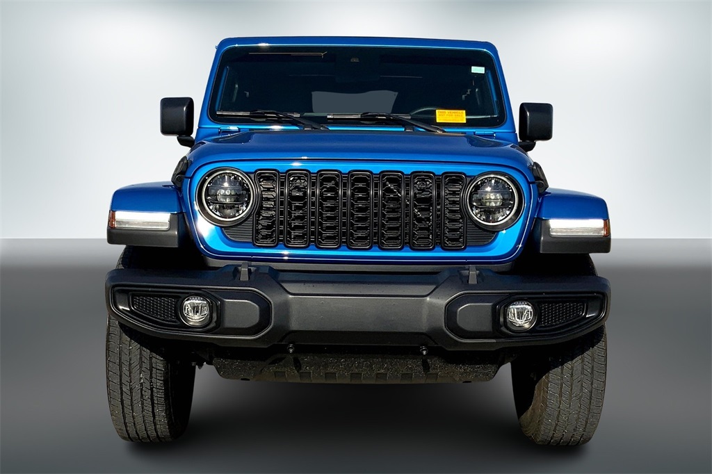 Used 2024 Jeep Wrangler 4-Door Sahara with VIN 1C4PJXEN4RW125103 for sale in Kansas City