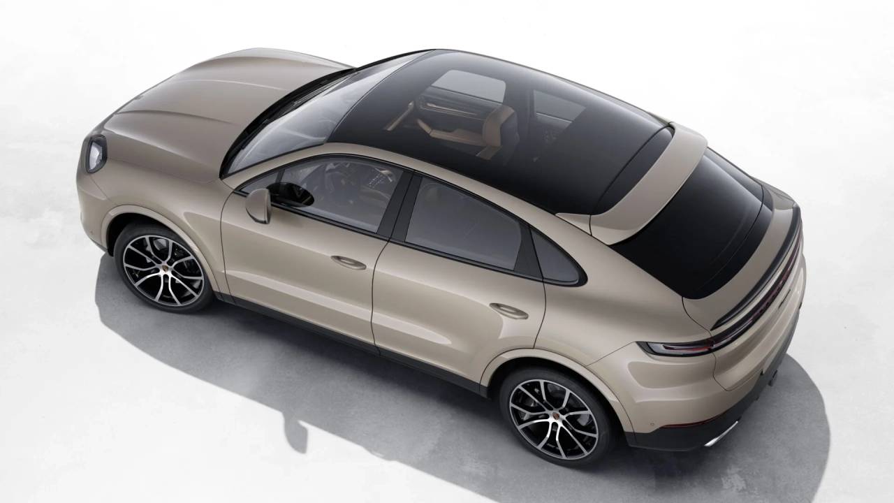 2026 Porsche Cayenne Coupe Base photo 4
