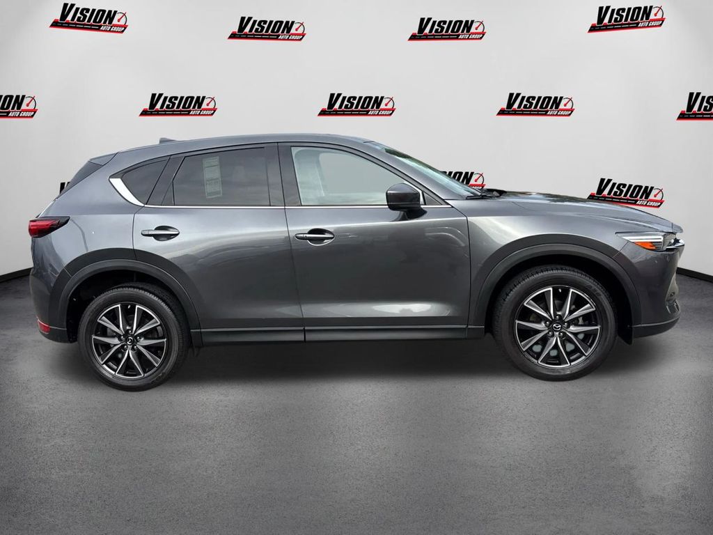 2018 Mazda CX-5 Grand Touring photo 4