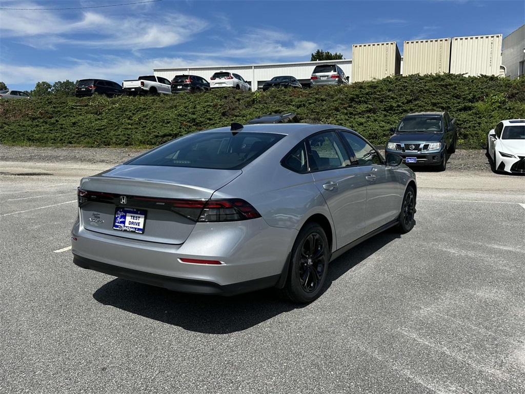 2025 Honda Accord SE photo 20