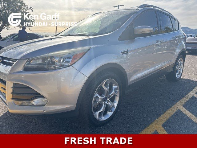 2016 Ford Escape Titanium's photo