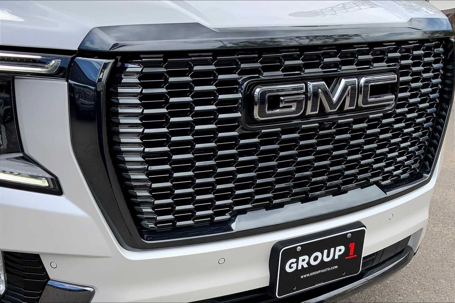 2024 Gmc Yukon Denali Ultimate photo 27
