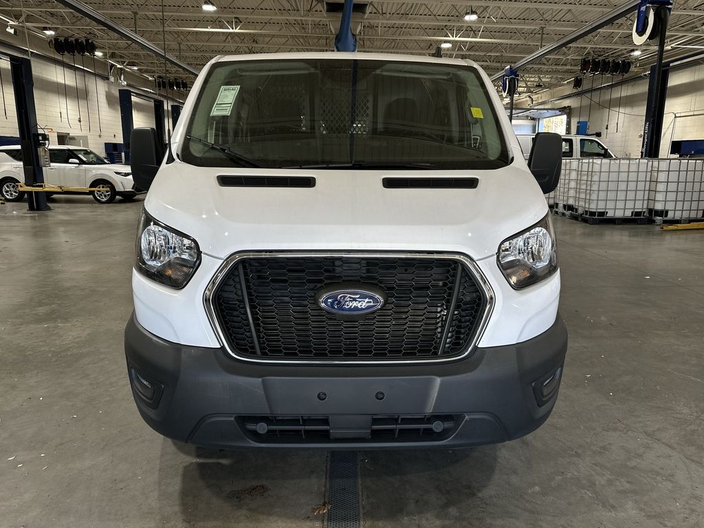 2024 Ford Transit photo 2