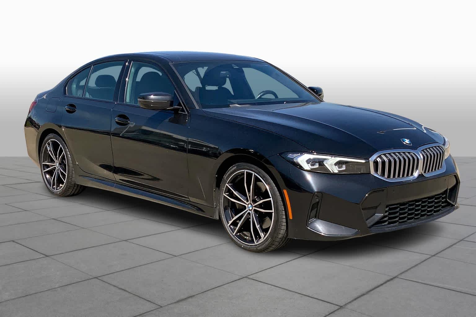 Used 2024 BMW 3 Series 330i with VIN 3MW89FF04R8E65383 for sale in Kansas City