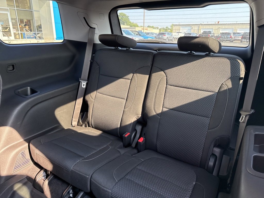 2023 Gmc Acadia SLE photo 19