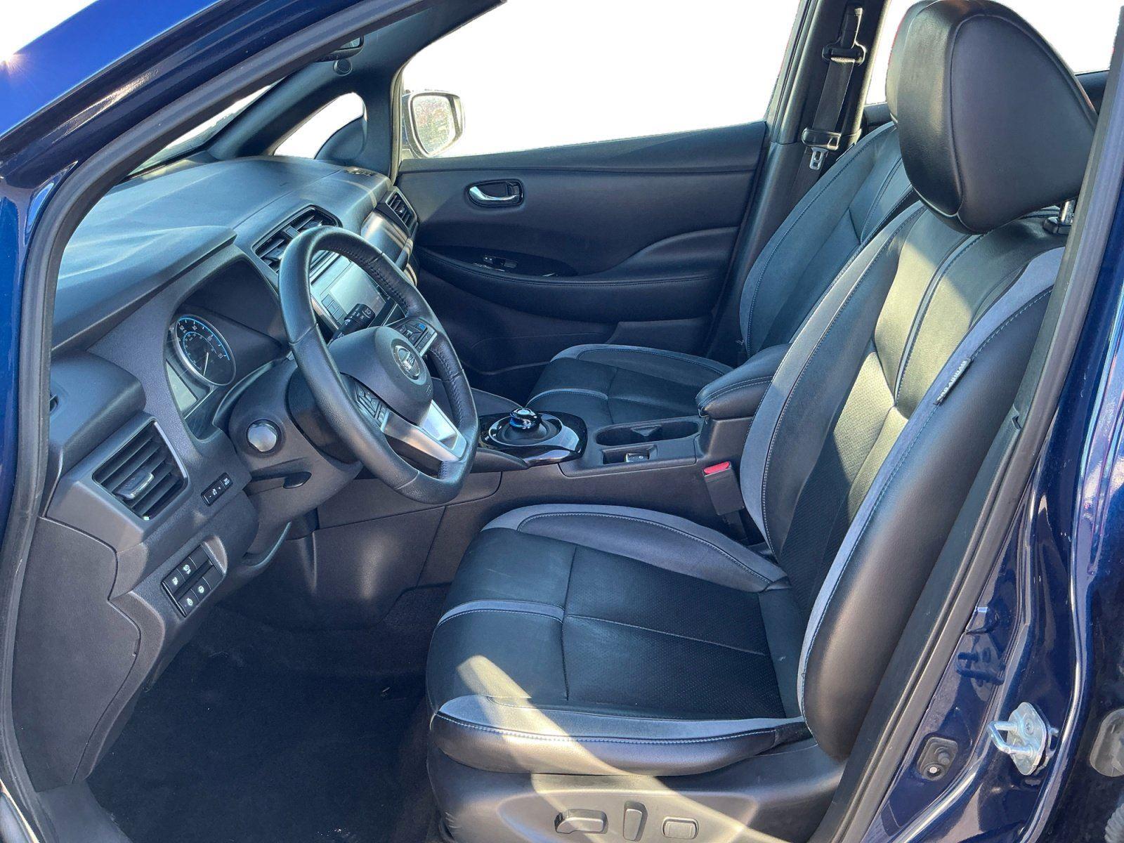 Used 2019 Nissan Leaf SL with VIN 1N4AZ1CP4KC300236 for sale in La Vista, NE