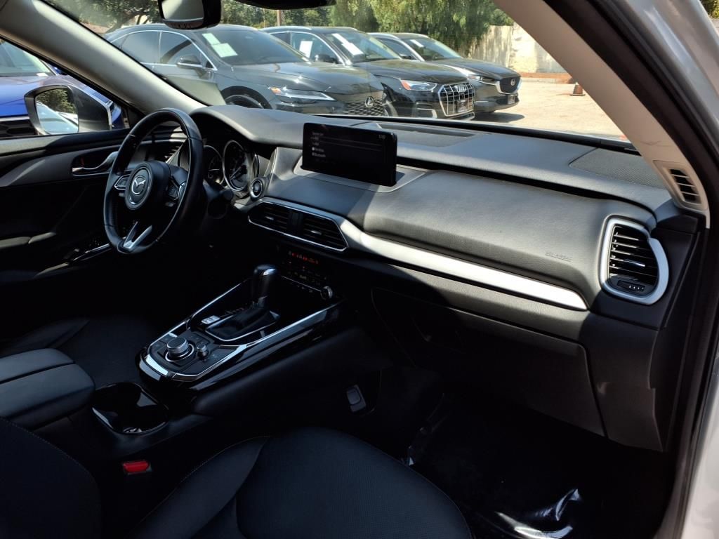 2023 Mazda CX-9 Touring photo 21