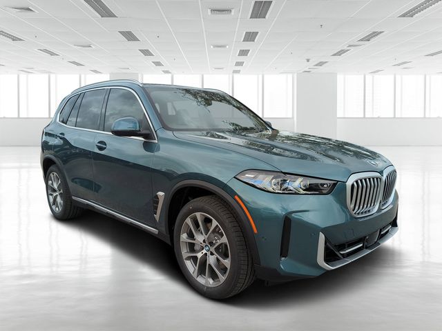 2026 BMW X5 40i's photo
