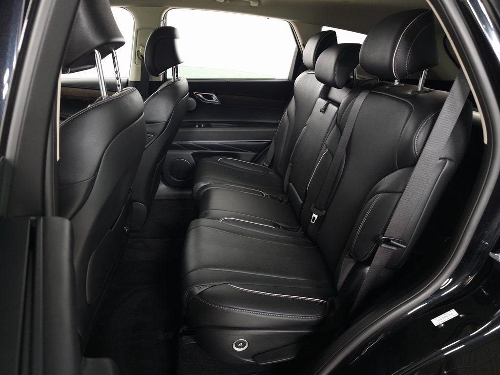 2025 Genesis GV80 2.5T Prestige AWD photo 34