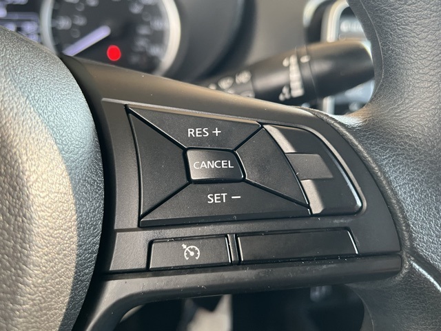 2024 Nissan Versa 1.6 S photo 14