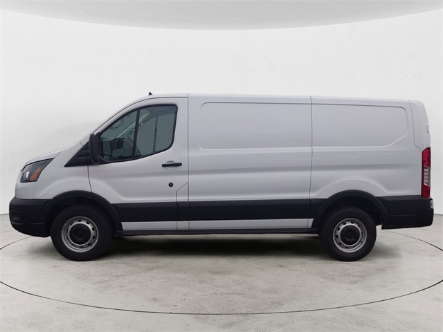 2025 Ford Transit photo 2