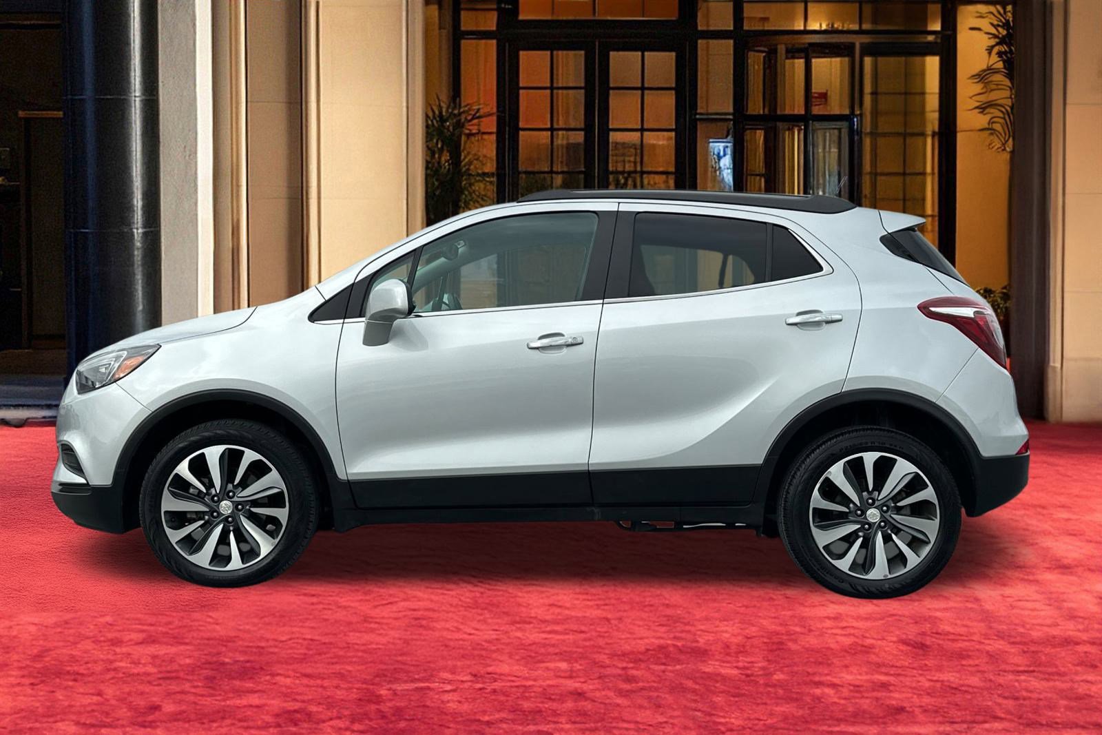 2022 Buick Encore Preferred photo 2
