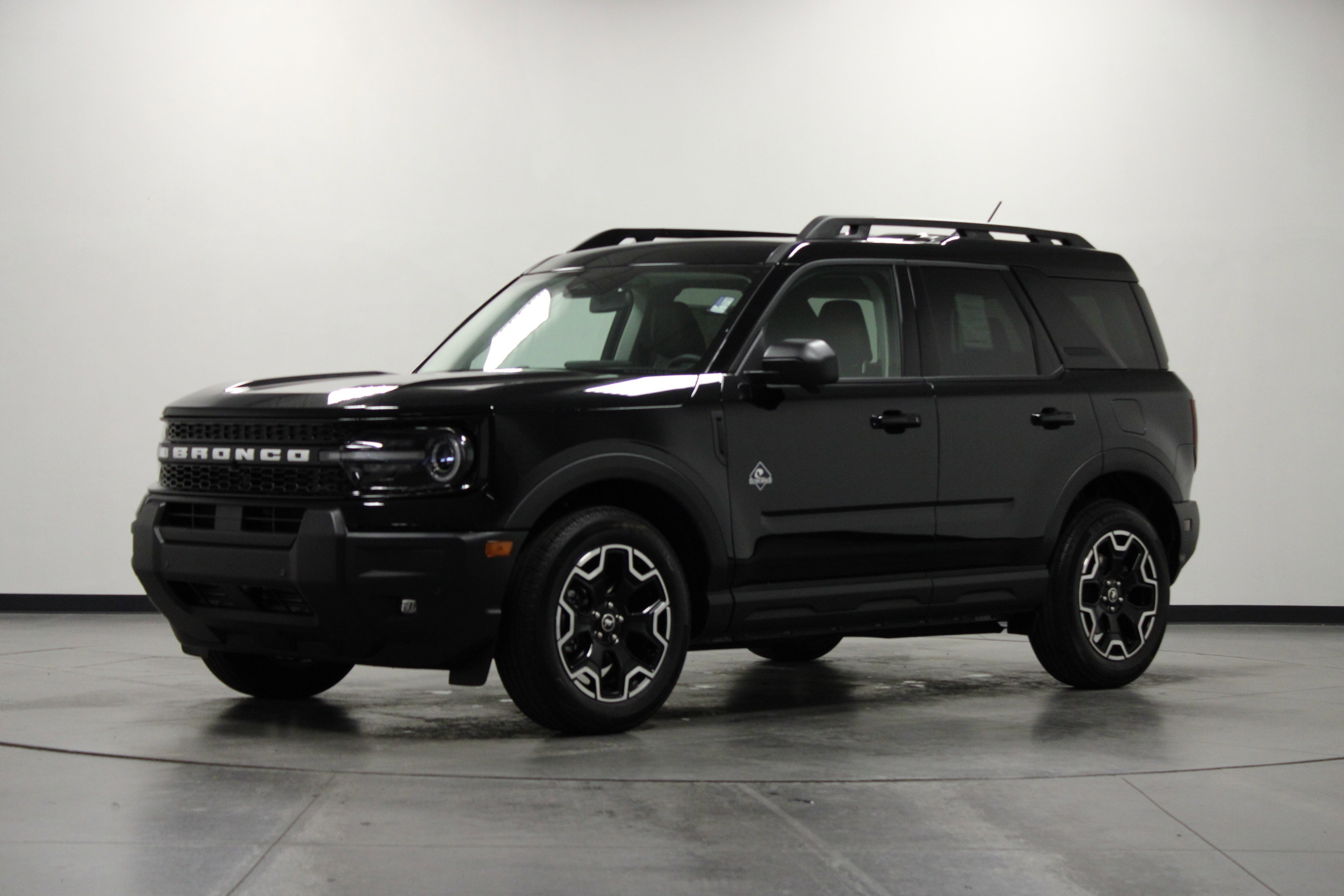 2025 Ford Bronco Sport Outer Banks photo 7