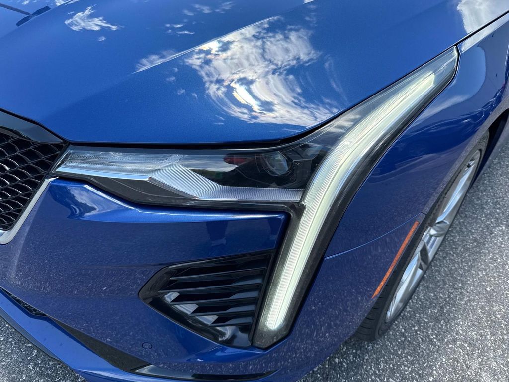 2023 Cadillac CT4 Sport photo 9