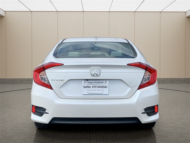 2017 Honda Civic EX photo 4