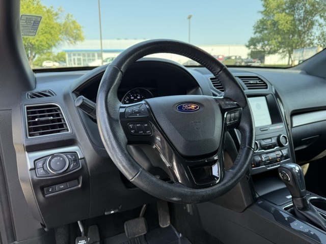 2018 Ford Explorer XLT photo 20