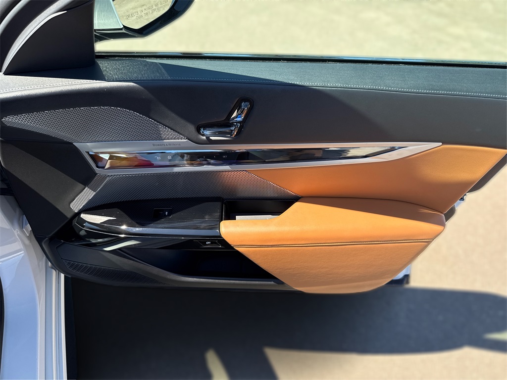 2023 Bmw 740i photo 22