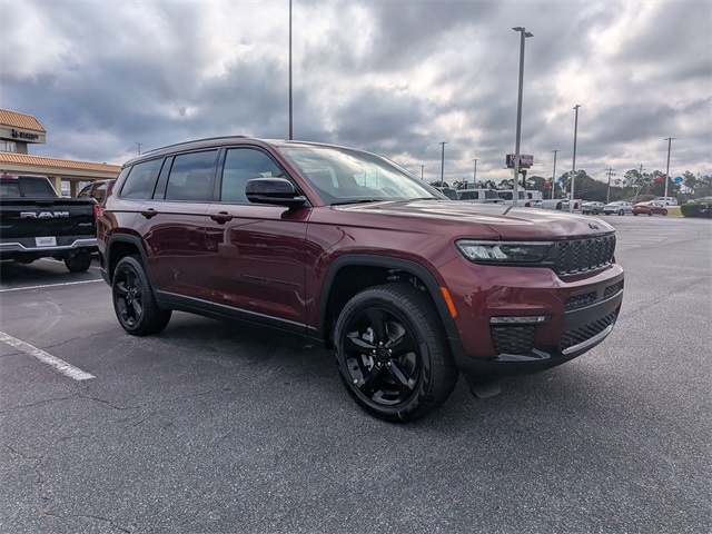 2025 Jeep Grand Cherokee L Limited's photo
