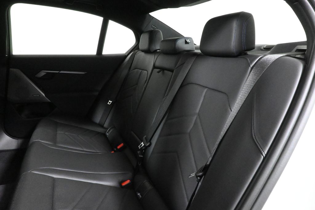 2026 Bmw 530i 530i xDrive photo 4