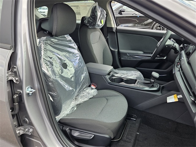 2025 Kia K4 LXS photo 12
