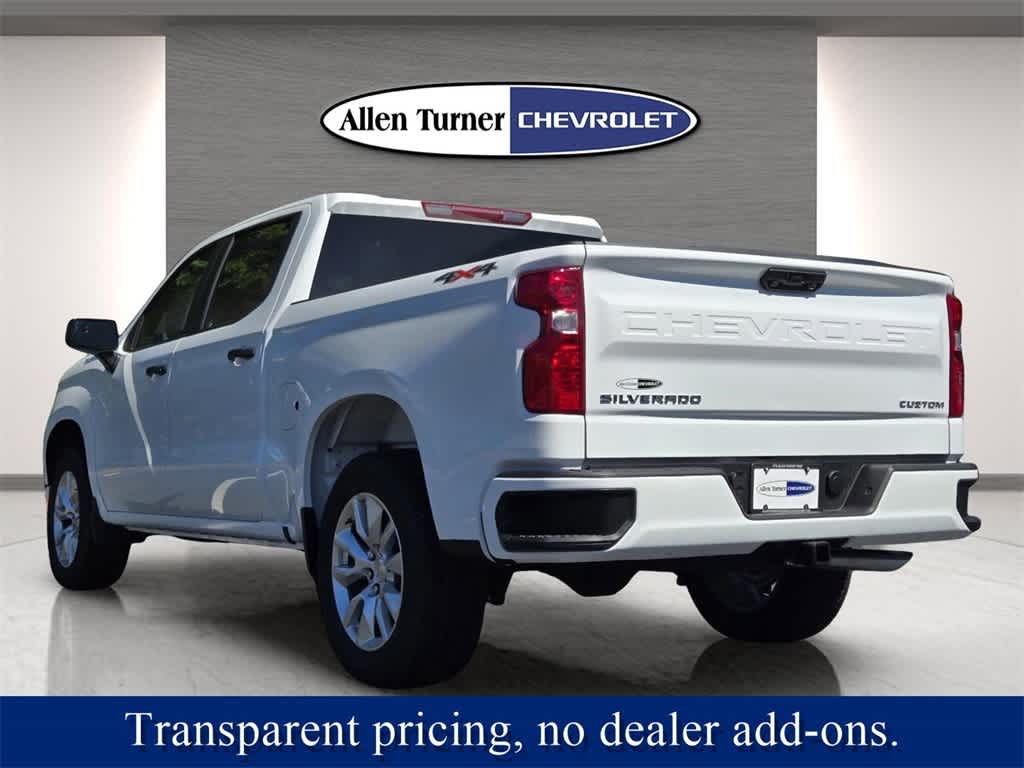 2025 Chevrolet Silverado 1500 Custom photo 9