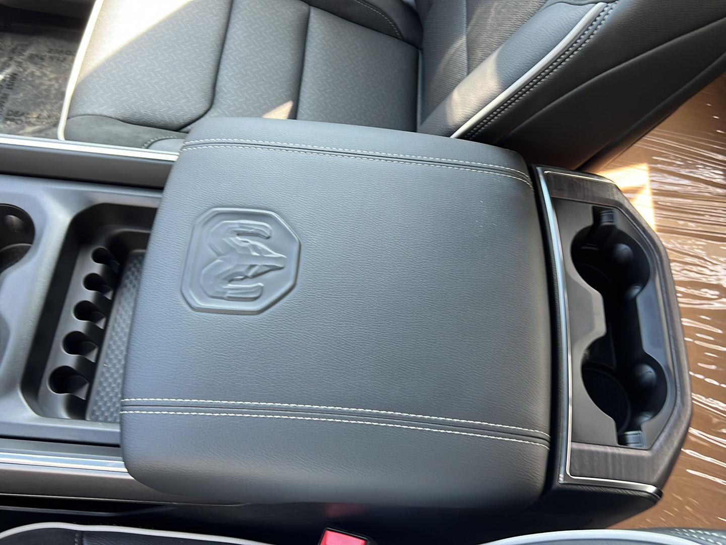 2025 Ram 1500 Laramie photo 18