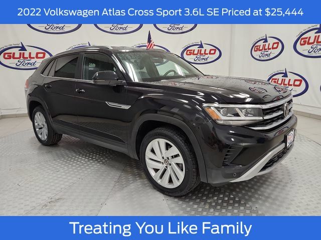 2022 Volkswagen Atlas Cross Sport SE w/Tech