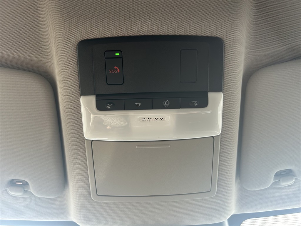 2026 Nissan Rogue SV photo 18