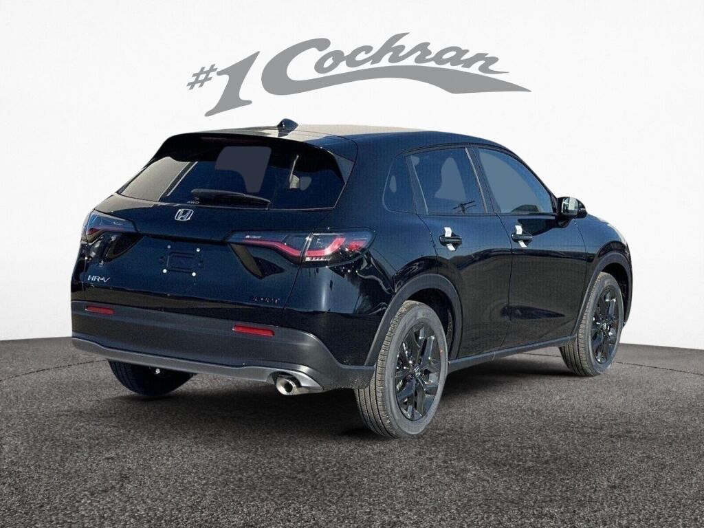 2026 Honda HR-V Sport photo 3