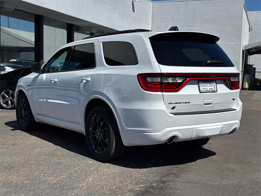 2025 Dodge Durango R/T Plus photo 8