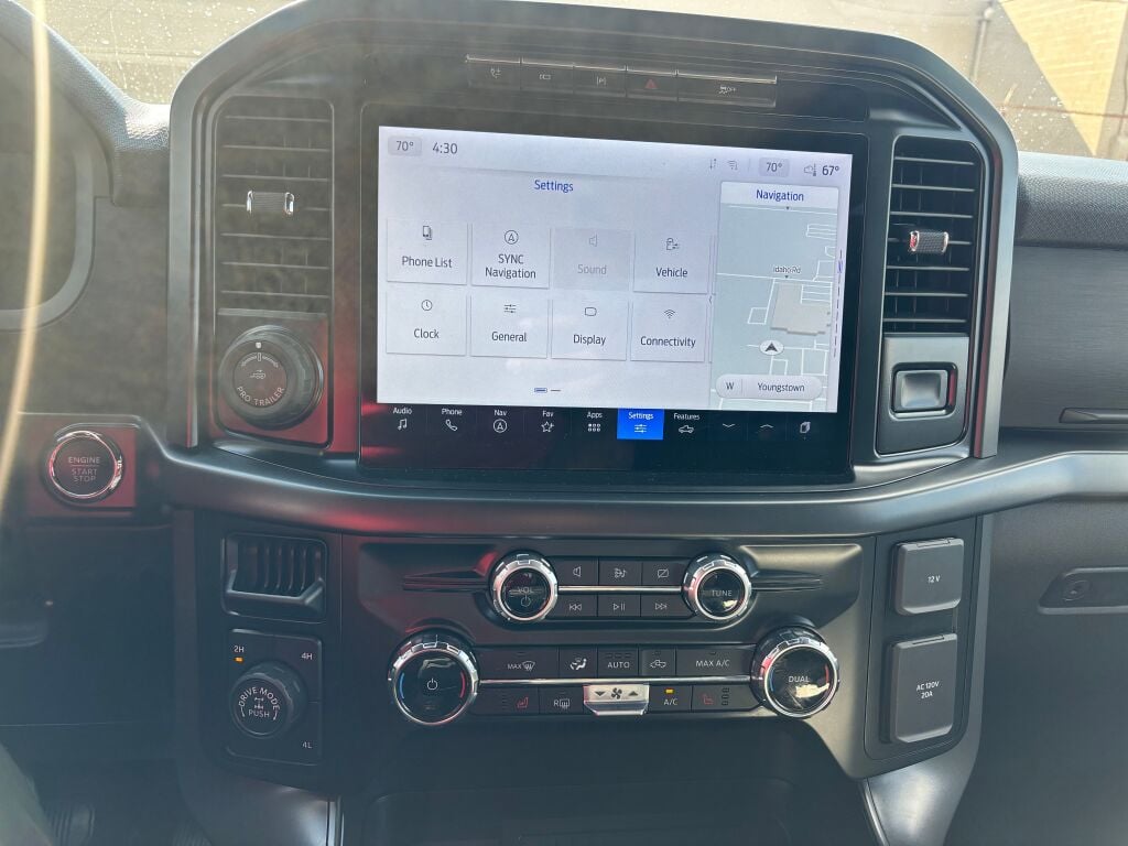 2024 Ford F-150 XLT photo 16