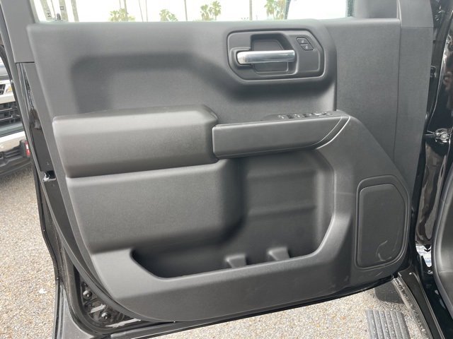2025 Chevrolet Silverado 1500 photo 7