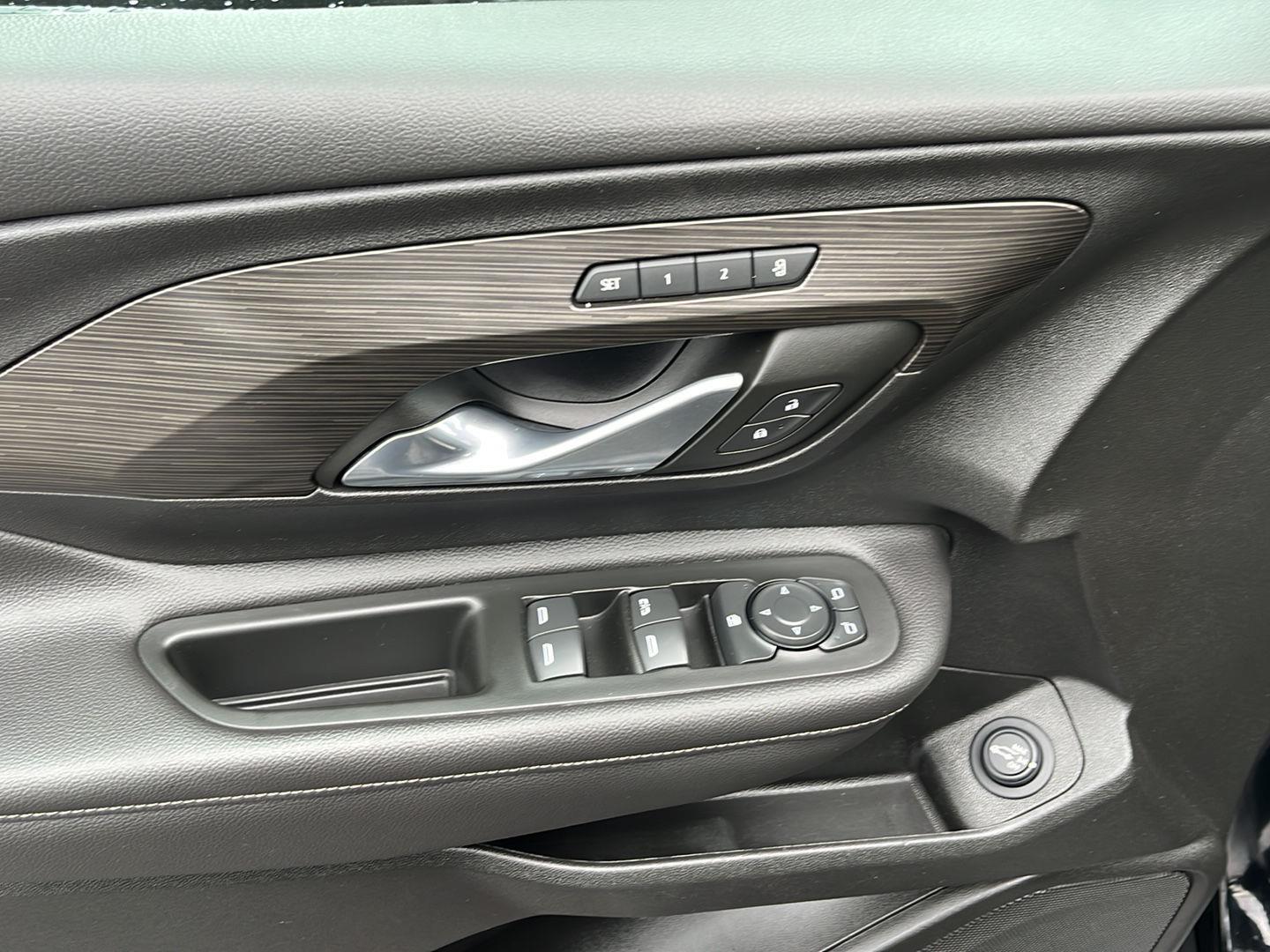 2022 Gmc Terrain SLT photo 12