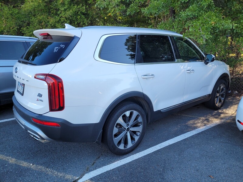 2020 Kia Telluride S photo 2
