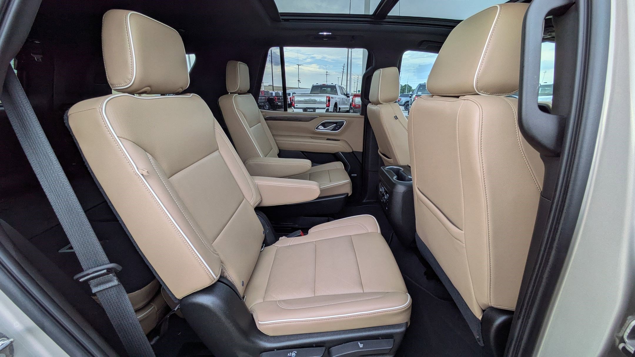 2021 Chevrolet Tahoe Premier photo 30