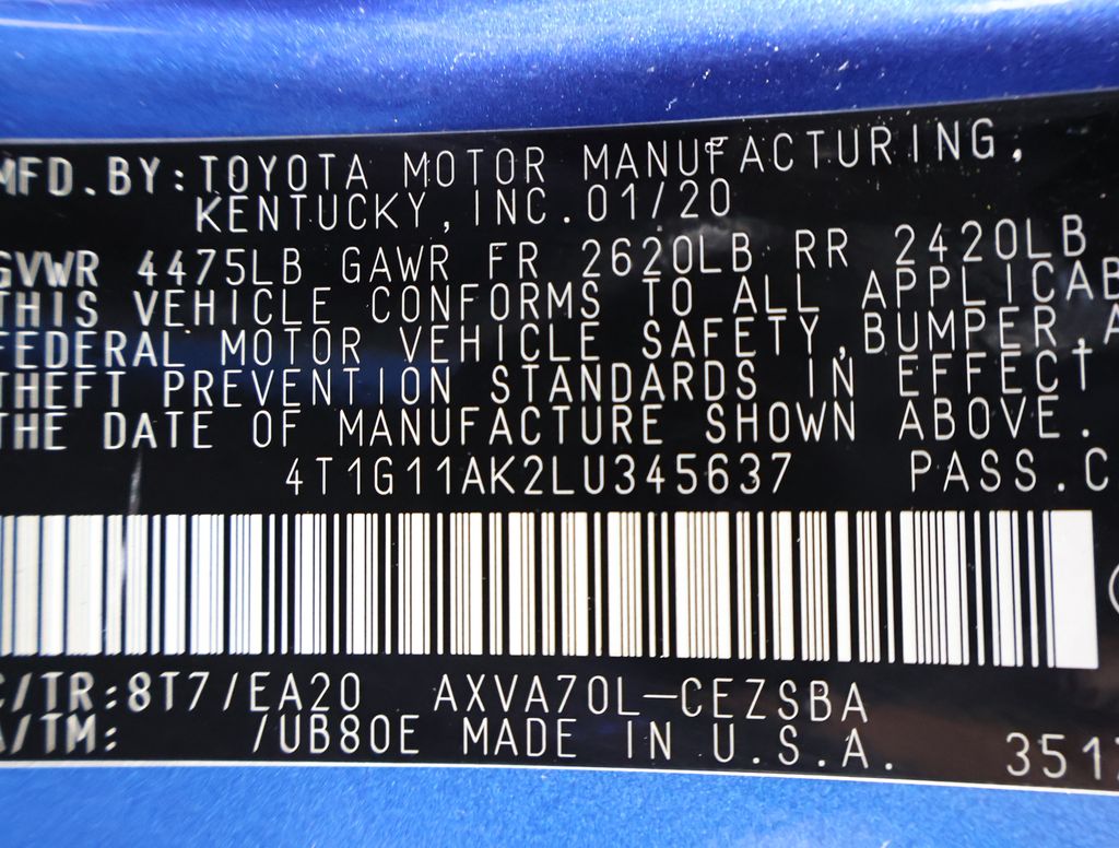 2020 Toyota Camry SE photo 15