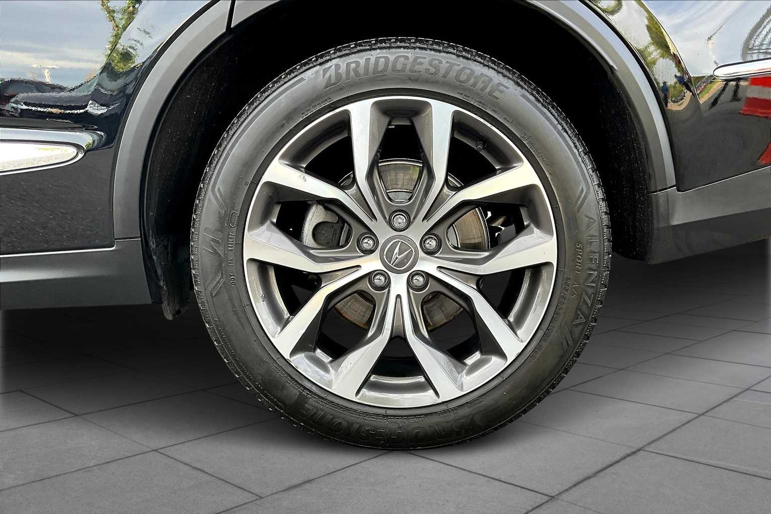 2024 Acura MDX SH-AWD Technology photo 10