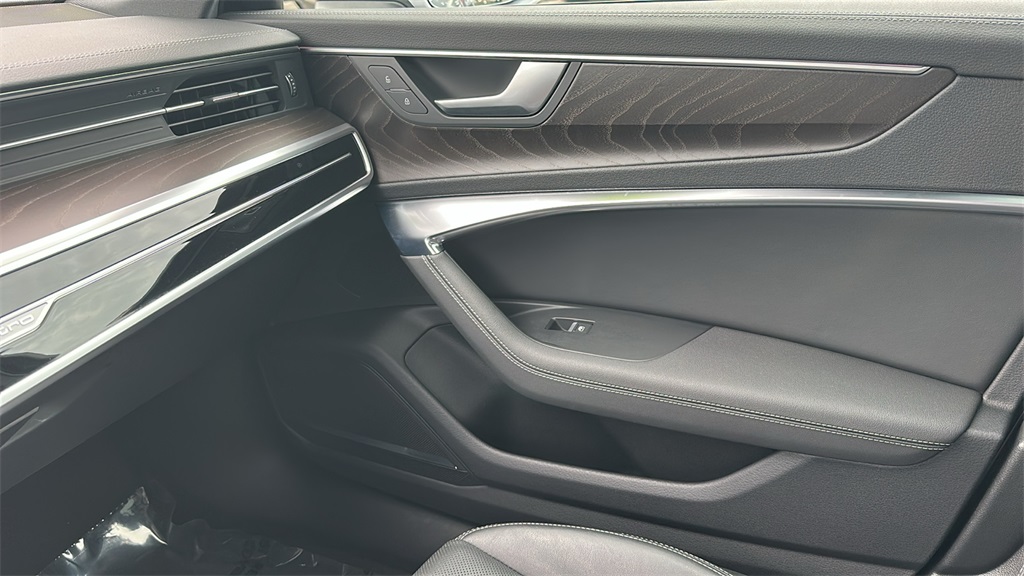 2022 Audi A6 2.0T Premium Plus photo 24