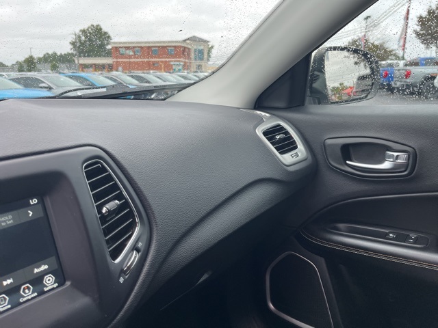 2021 Jeep Compass Latitude photo 27