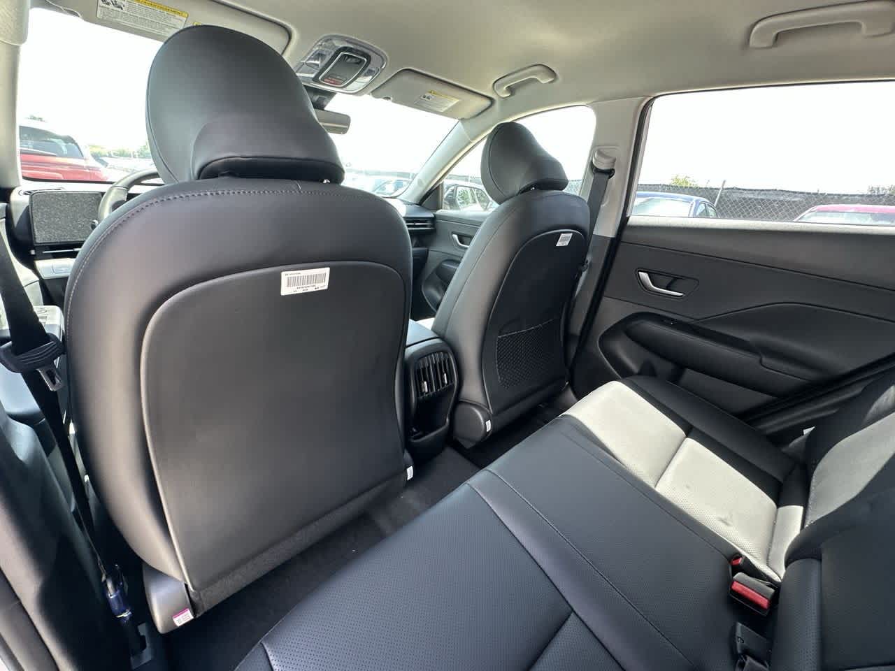 2026 Hyundai Kona SEL photo 21
