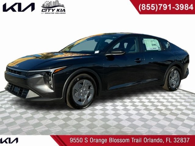 2025 Kia K4 LX's photo