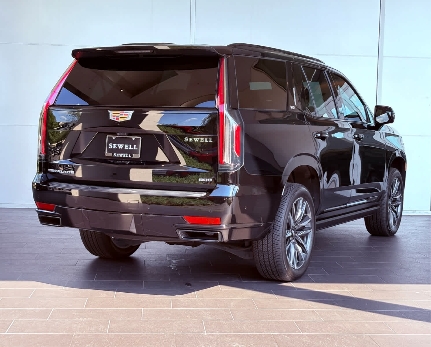 2024 Cadillac Escalade Sport photo 3
