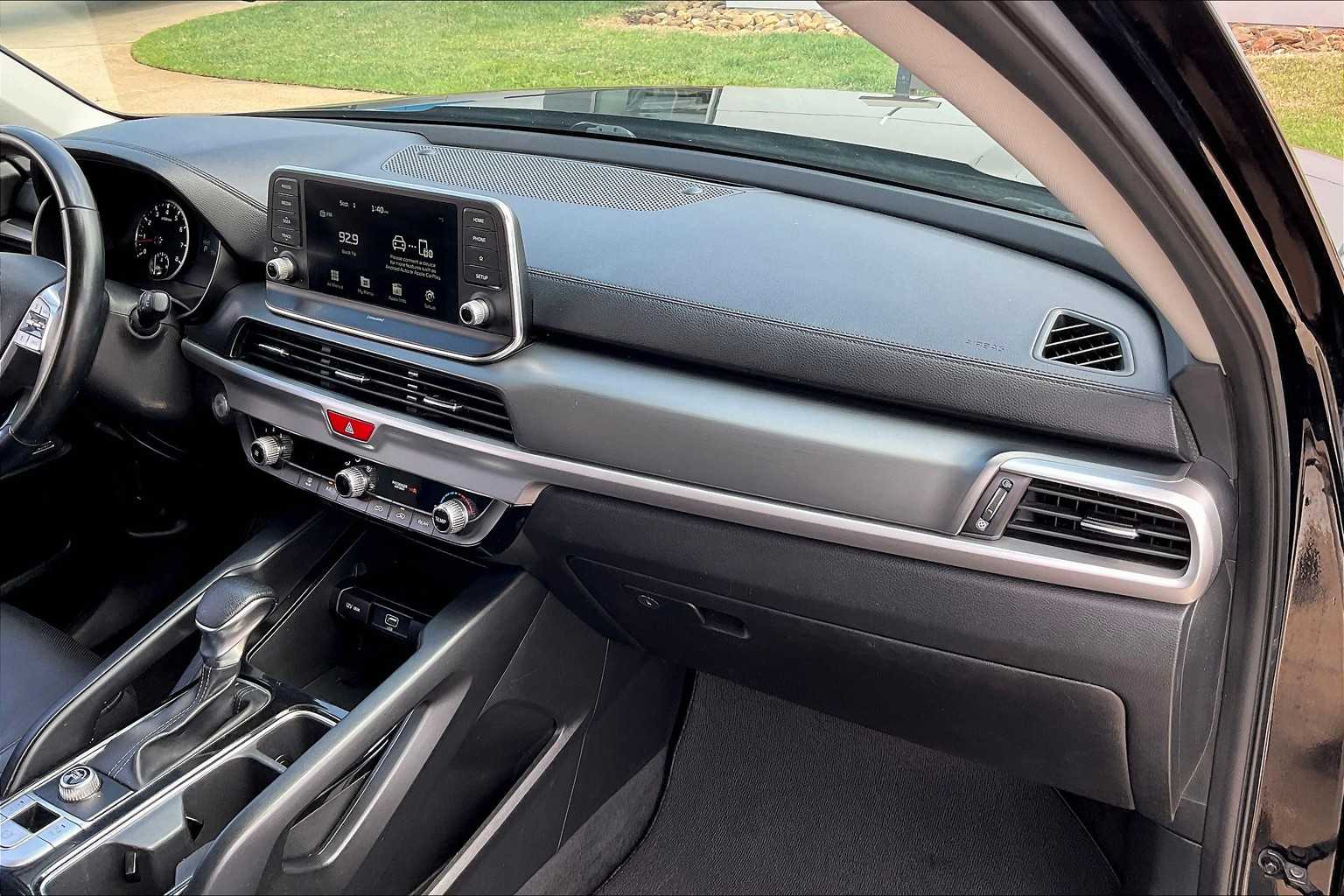 2021 Kia Telluride LX photo 16