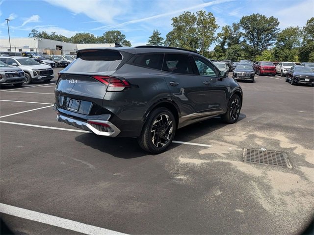 2023 Kia Sportage photo 2