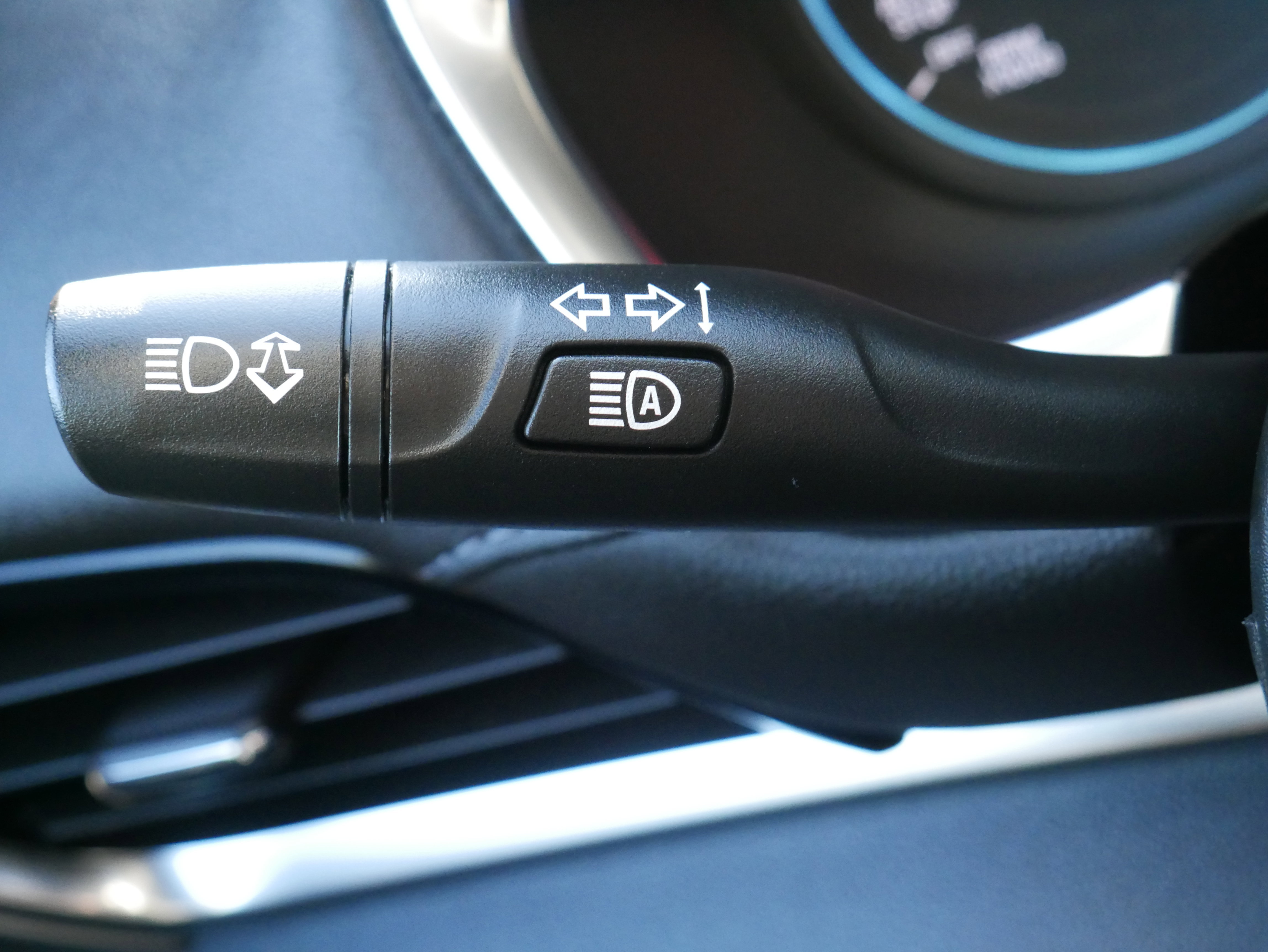 2023 Chevrolet Traverse Cloth photo 4