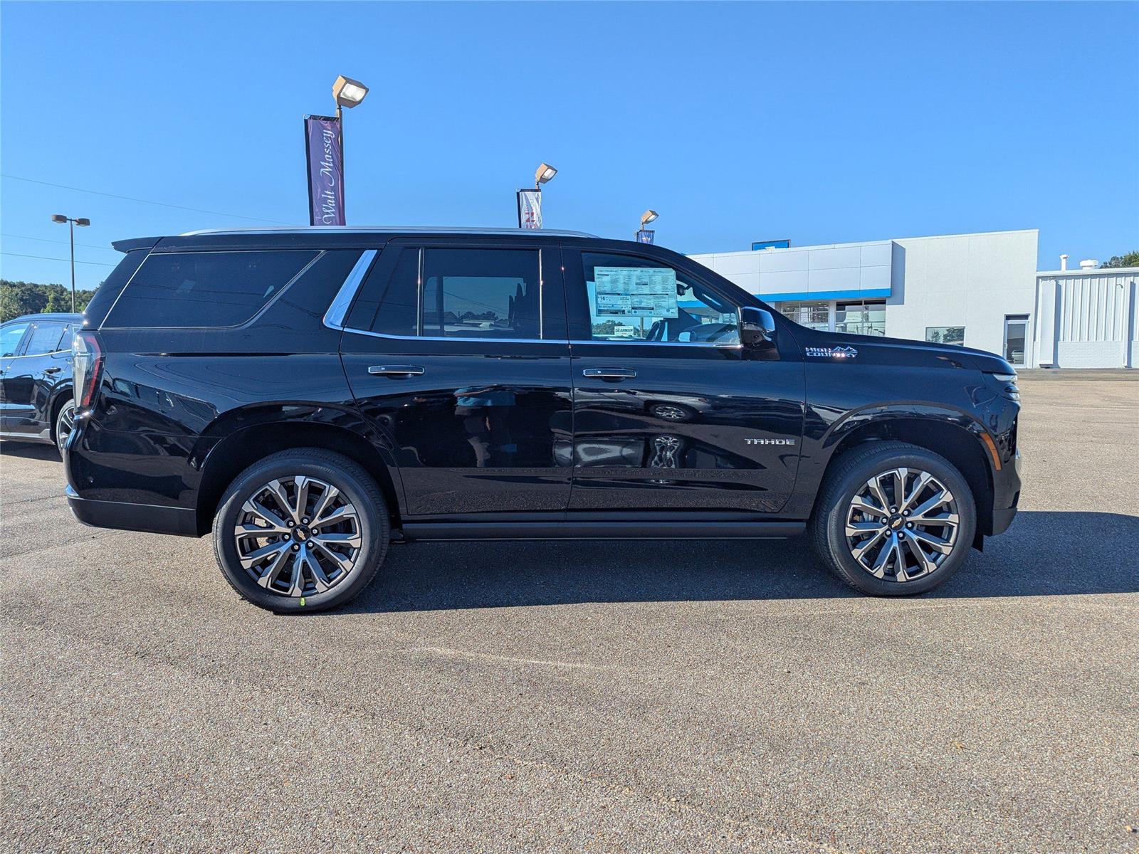 2025 Chevrolet Tahoe High Country photo 2