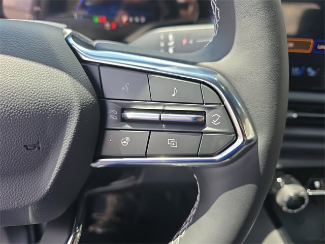 2025 Chevrolet Silverado EV LT photo 17