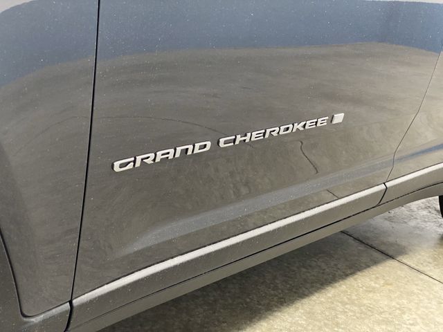 2025 Jeep Grand Cherokee Limited photo 37
