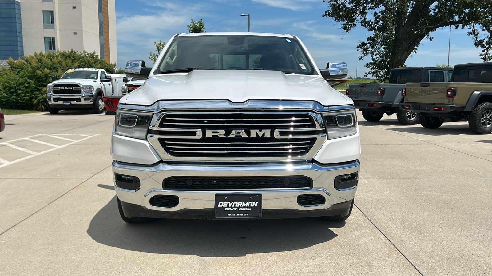 2020 Ram 1500 Laramie photo 7