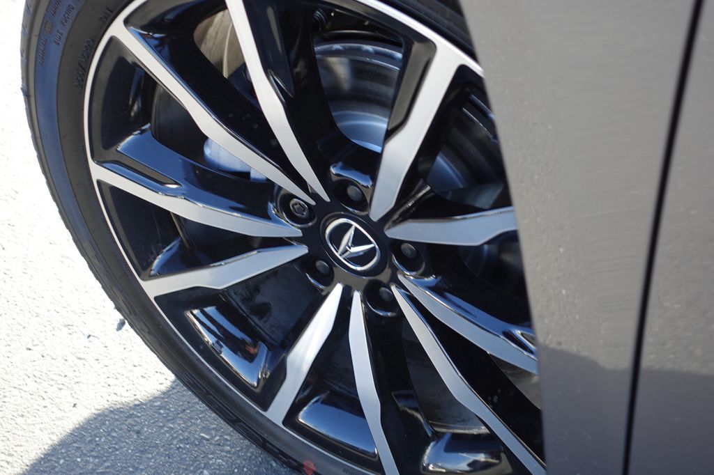 2025 Acura RDX A-Spec Advance photo 8